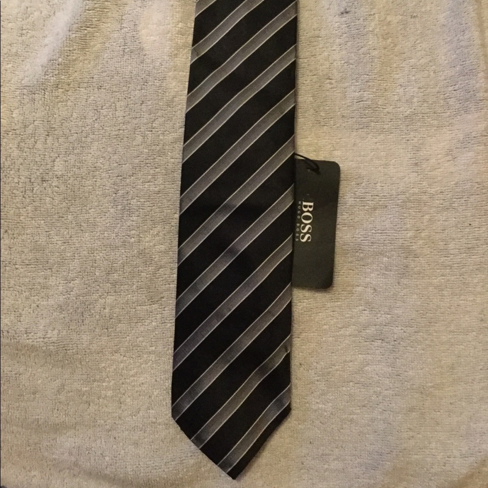 Hugo Boss Diagonal Stripe Tie